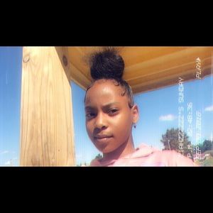 Meet your Posher, Naziah